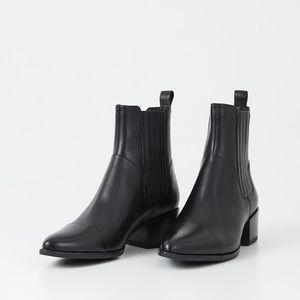 Vagabond black Marja western ankle boots